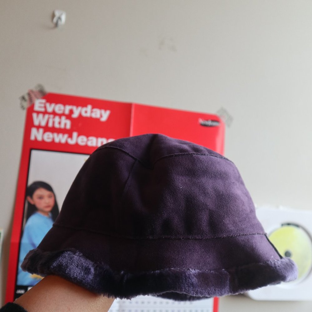 Purple Velvet Reversible Bucket Hat (D&Y, NY)